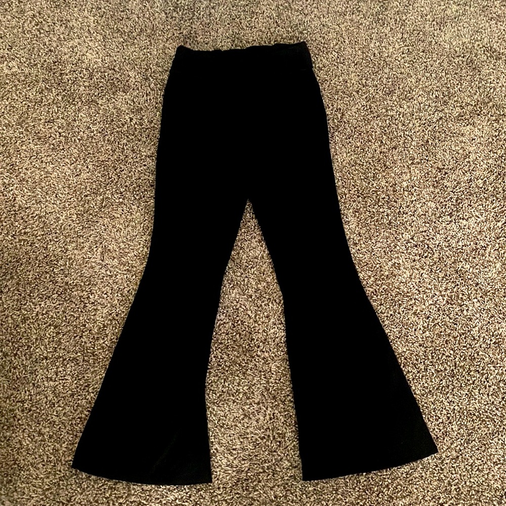 Flare yoga pants - Picture 1 of 2